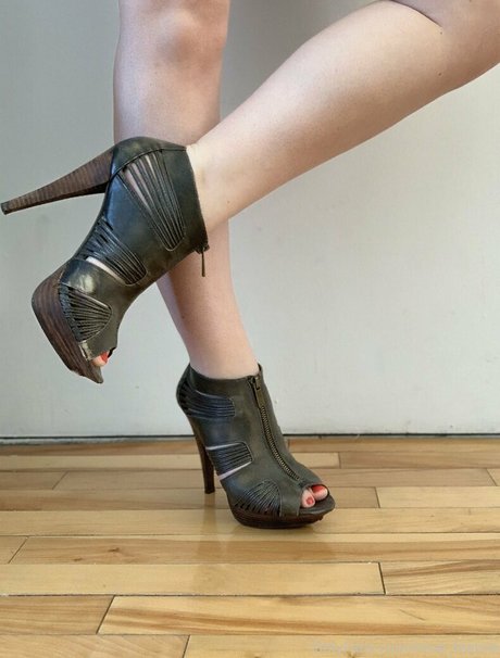 Foto di nudo di fuga di OnlyFans di Nixiefeetsie