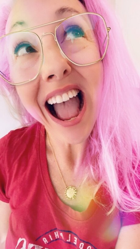 Foto di nudo di fuga di OnlyFans di Drlovejoy