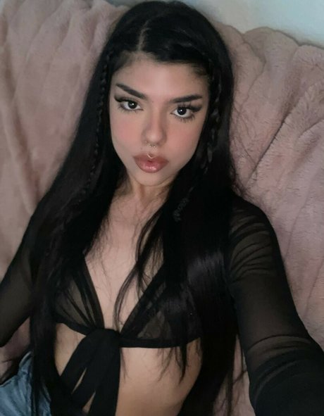Foto di nudo di fuga di OnlyFans di Cyberiariley