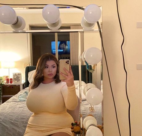 Foto di nudo di fuga di OnlyFans di Kelly Bodenstein