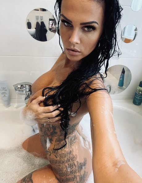 Foto di nudo di fuga di OnlyFans di Blackbeautys2020