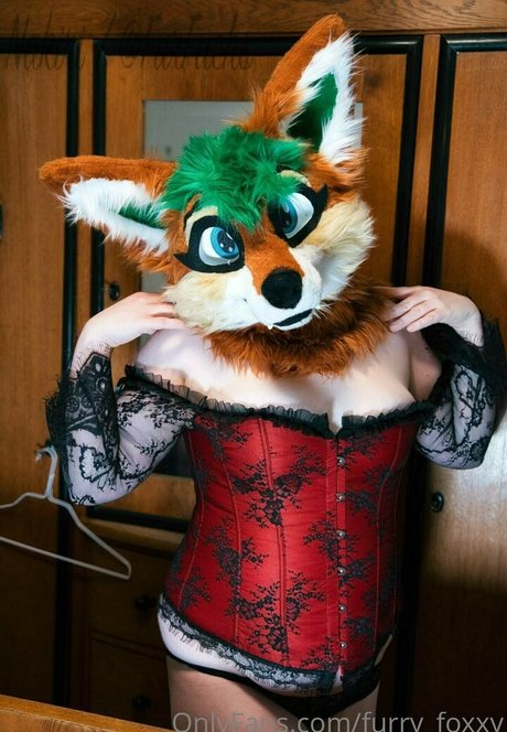 Furry_foxxy