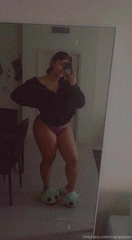 Foto di nudo di fuga di OnlyFans di Mariantatte