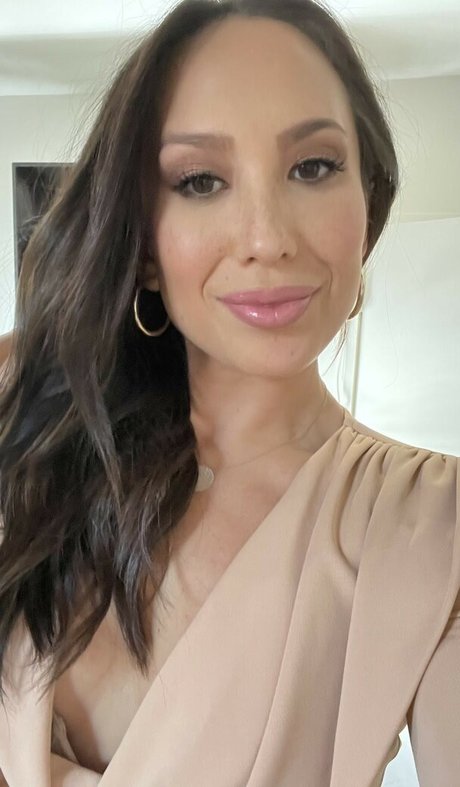 Foto di nudo di fuga di OnlyFans di Cheryl Burke