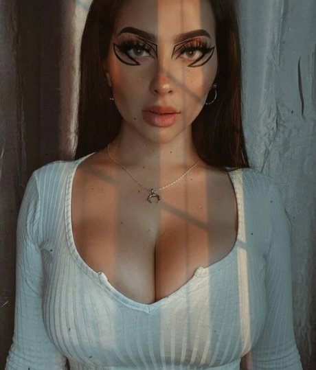 Vai Monroe