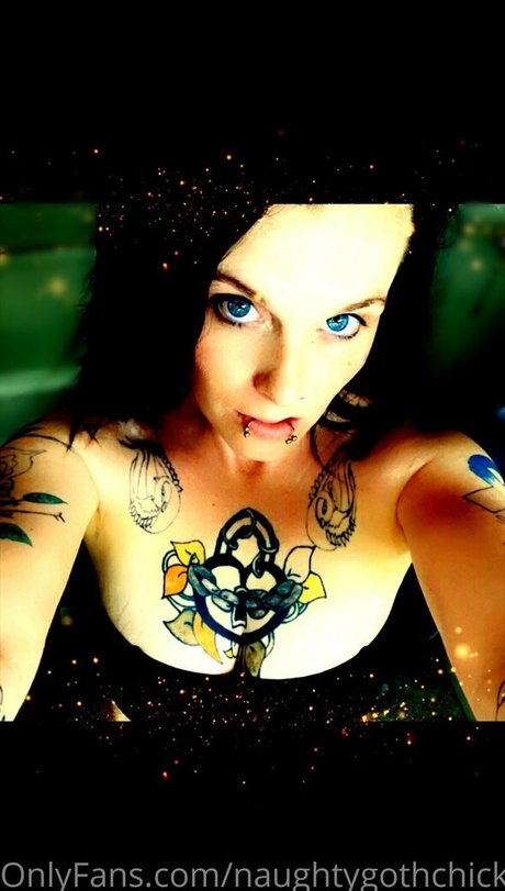 Naughtygothchick