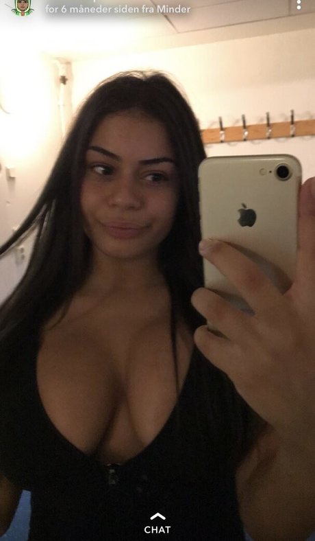 Foto di nudo di fuga di OnlyFans di Swedish Nagon