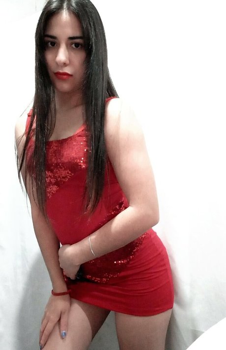 Foto di nudo di fuga di OnlyFans di Belpec