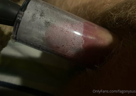 Foto di nudo di fuga di OnlyFans di Fagonysus