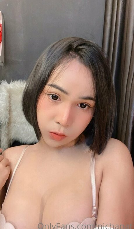 Foto di nudo di fuga di OnlyFans di Nichapat