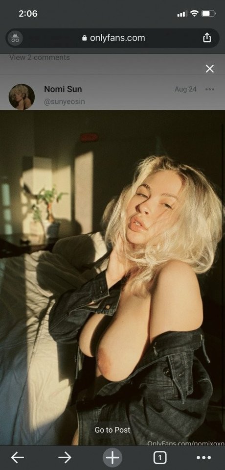 Foto di nudo di fuga di OnlyFans di Nomi Sun