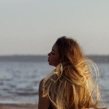 Foto di nudo di fuga di OnlyFans di Lubov Gulyak