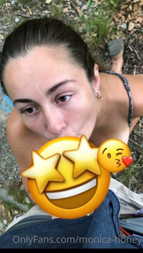 Foto di nudo di fuga di OnlyFans di Monicahoney