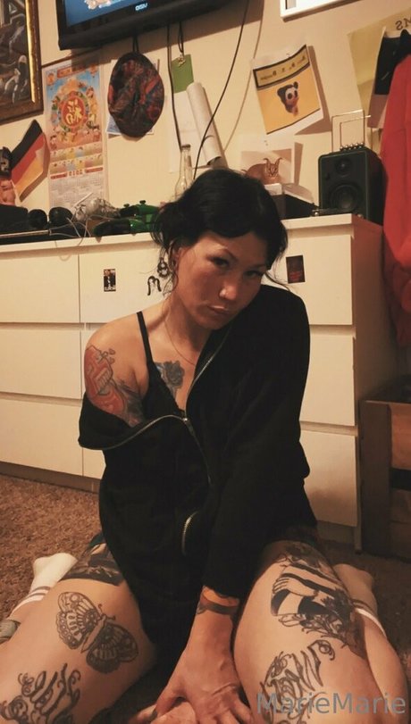Foto di nudo di fuga di OnlyFans di Yoshikosaintjames