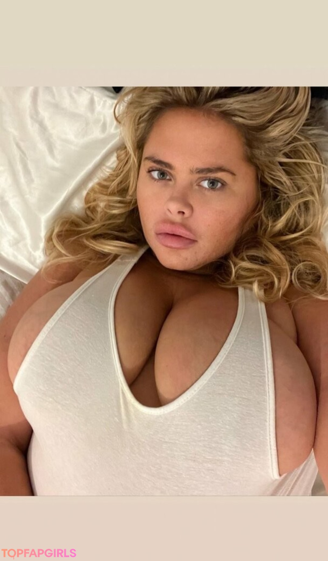 Foto di nudo di fuga di OnlyFans di Susannah Elizabeth #213 Foto di nudo di fuga di OnlyFans di Susannah Elizabeth #213