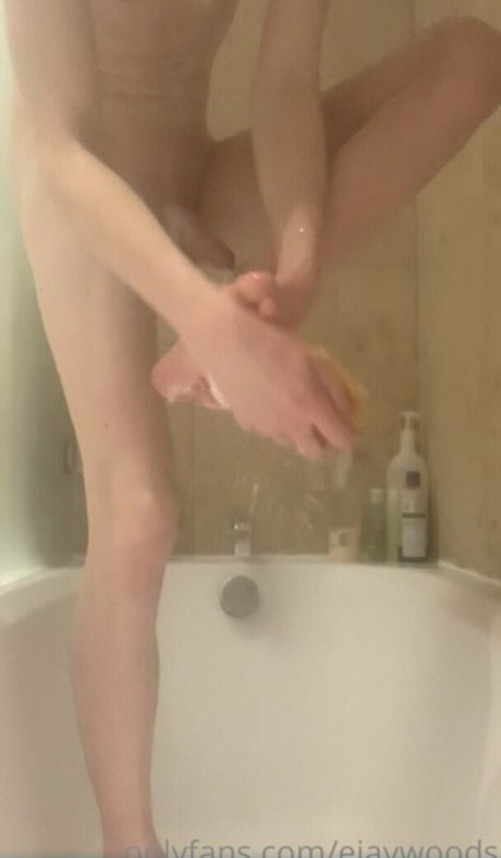 Foto di nudo di fuga di OnlyFans di Ejaywoodsfree