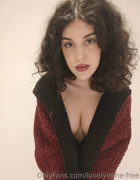 Foto di nudo di fuga di OnlyFans di Lovelyirenefree