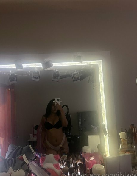 Foto di nudo di fuga di OnlyFans di Wholelottalaya