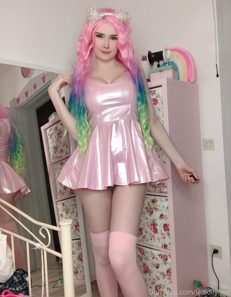 Foto di nudo di fuga di OnlyFans di Lealollyfree