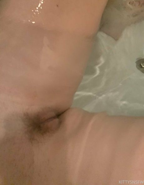 Foto di nudo di fuga di OnlyFans di Bratownsyou