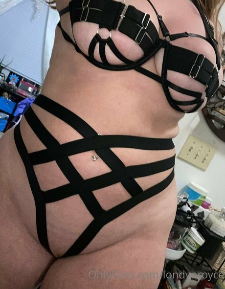 Foto di nudo di fuga di OnlyFans di Londynroyce