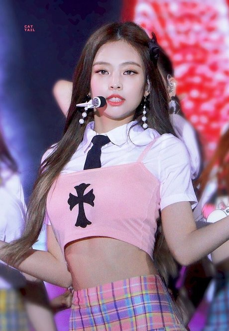 Foto di nudo di fuga di OnlyFans di Jennie Kim