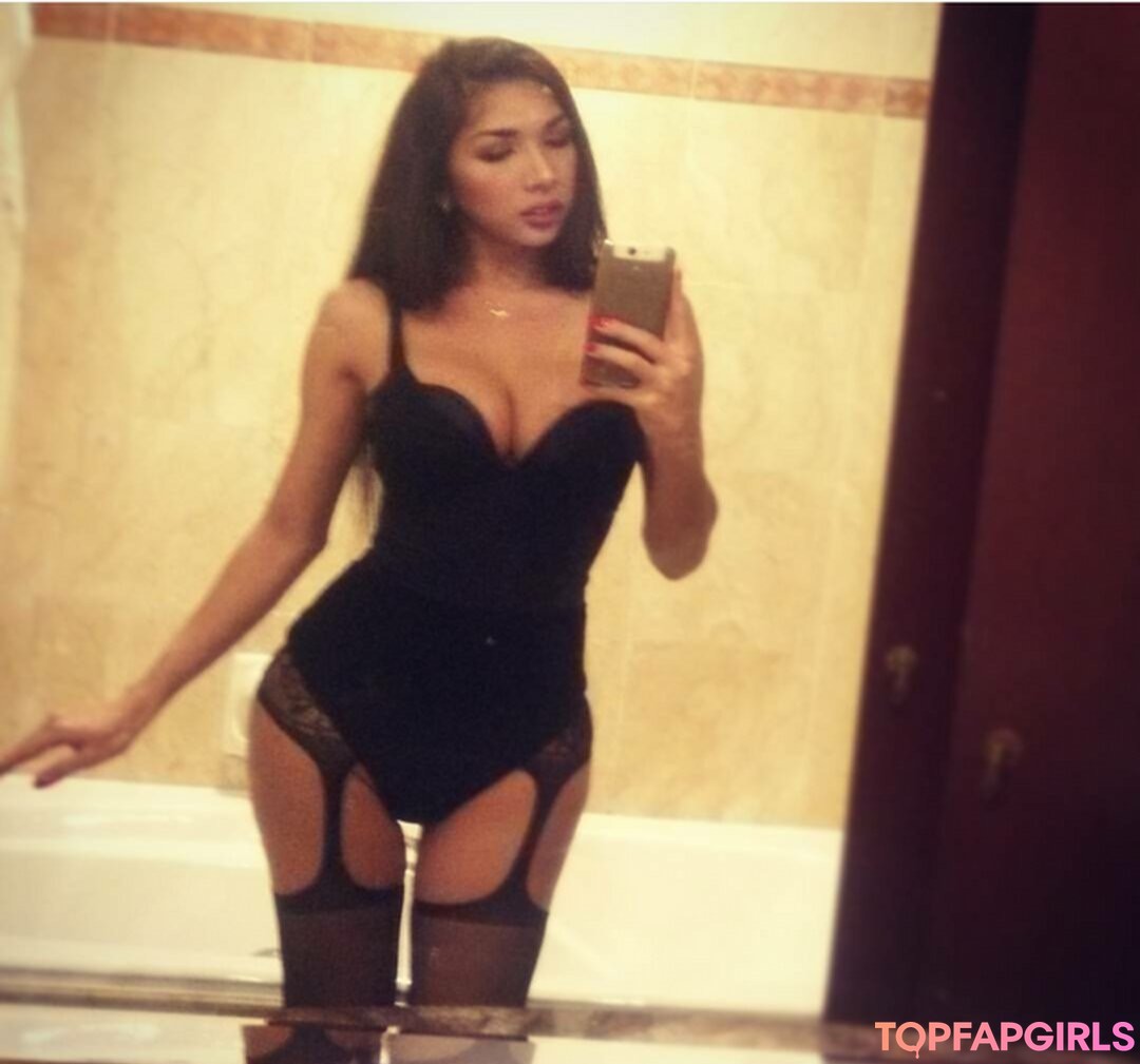 Foto di nudo di fuga di OnlyFans di Brigite Salvatore #53 Foto di nudo di fuga di OnlyFans di Brigite Salvatore #53