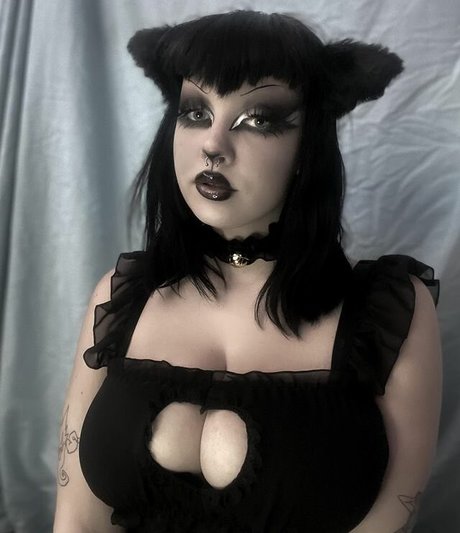 Foto di nudo di fuga di OnlyFans di Destructiv333
