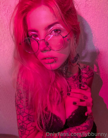 Foto di nudo di fuga di OnlyFans di Lybbunny