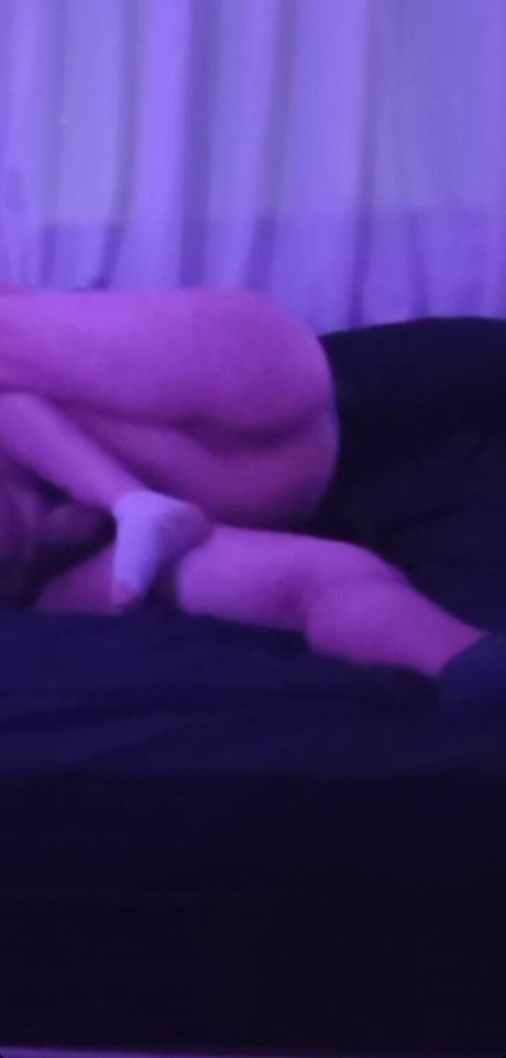 Foto di nudo di fuga di OnlyFans di Dreianova