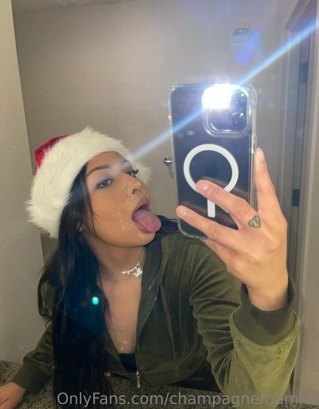 Champagnemami1