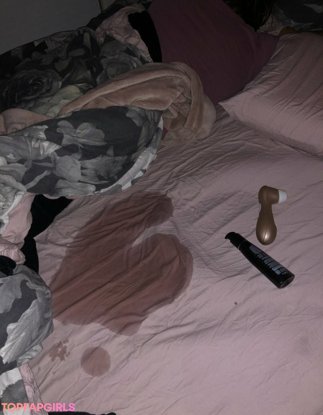 Foto di nudo di fuga di OnlyFans di Naughtyhortyxo #161 Foto di nudo di fuga di OnlyFans di Naughtyhortyxo #161