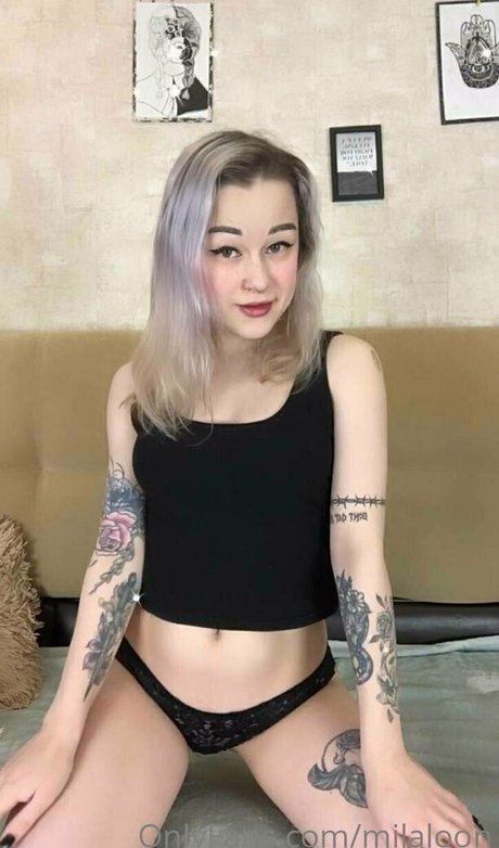 Foto di nudo di fuga di OnlyFans di Milaloon