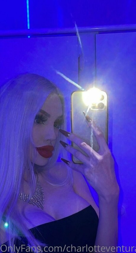 Foto di nudo di fuga di OnlyFans di Charlotteventura