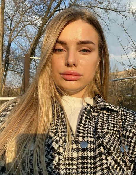 Foto di nudo di fuga di OnlyFans di Blondyariax
