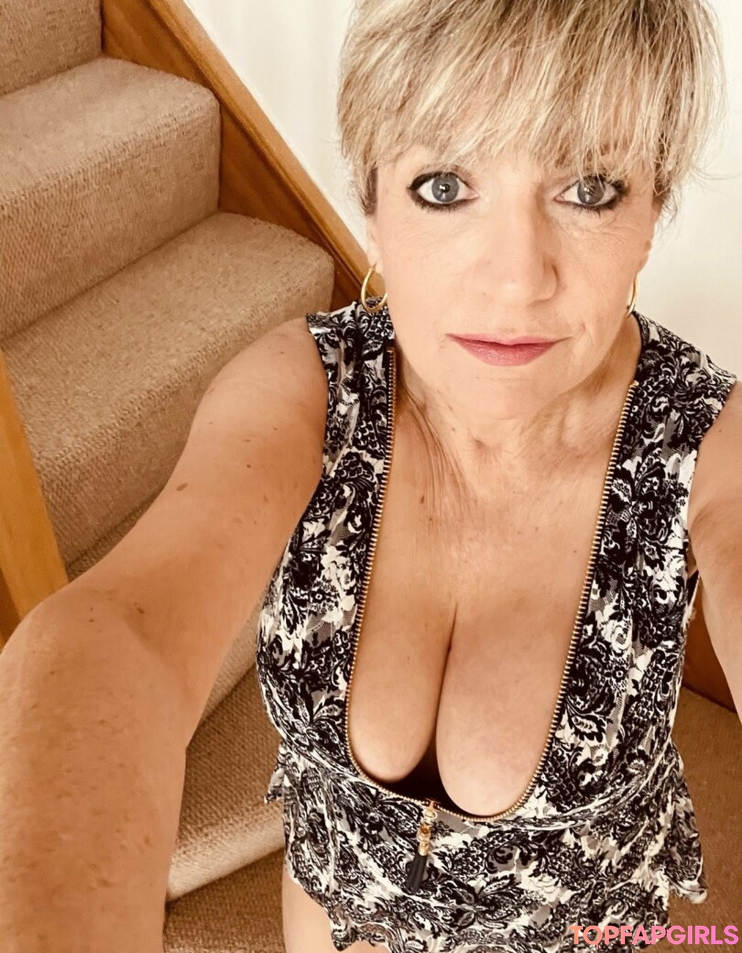Foto di nudo di fuga di OnlyFans di Gillellisyoung #1027
