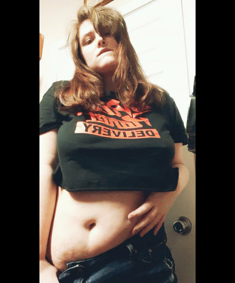 Foto di nudo di fuga di OnlyFans di Sweetnsexy93