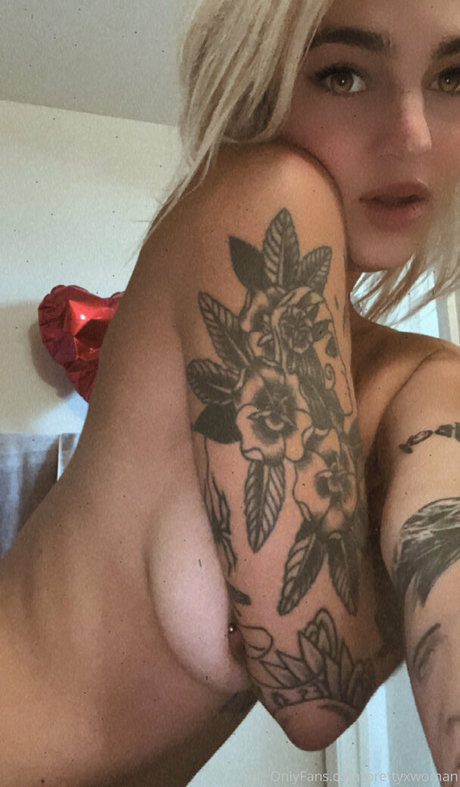 Foto di nudo di fuga di OnlyFans di Prettyxwoman