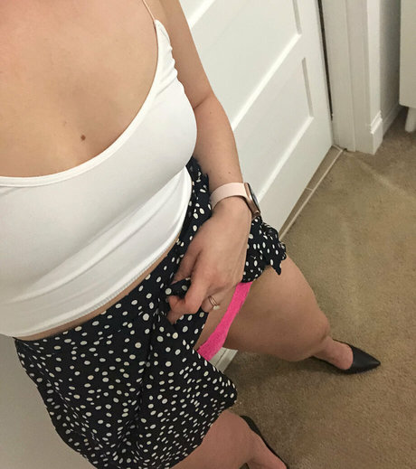 Foto di nudo di fuga di OnlyFans di Mrsyogi