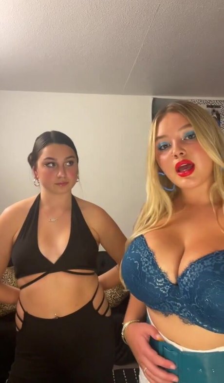 Foto di nudo di fuga di OnlyFans di Peytn