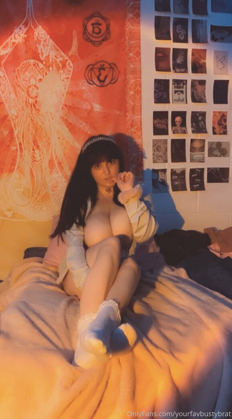 Yourfavbustybrat