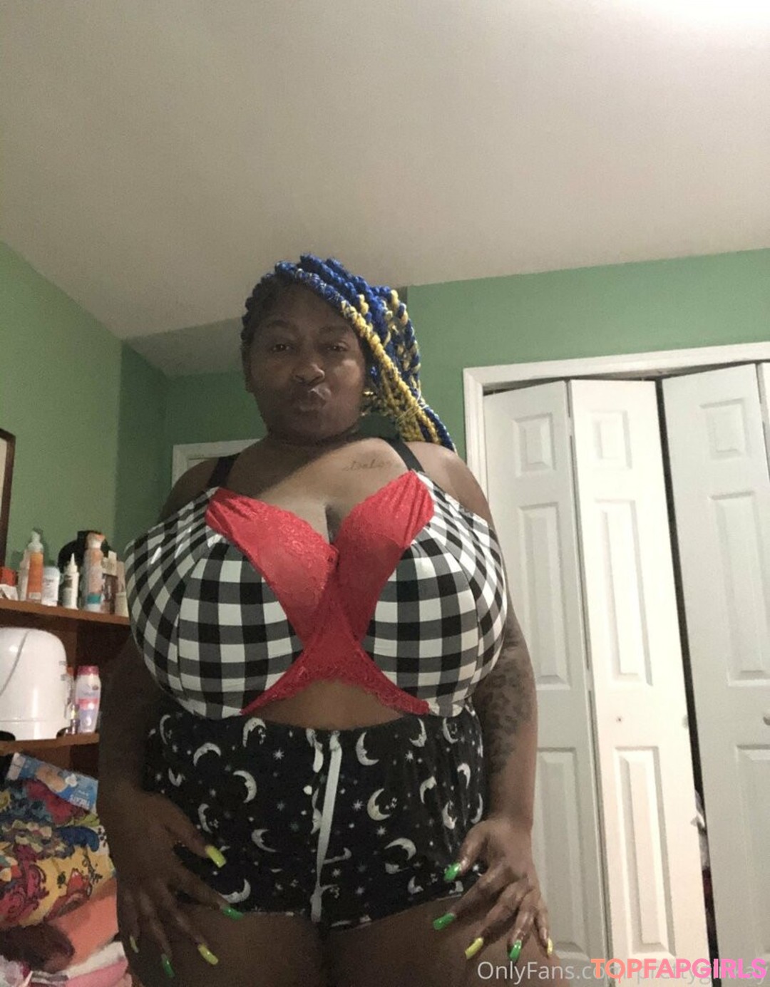 Foto di nudo di fuga di OnlyFans di Famousstarkmarie #82 Foto di nudo di fuga di OnlyFans di Famousstarkmarie #82