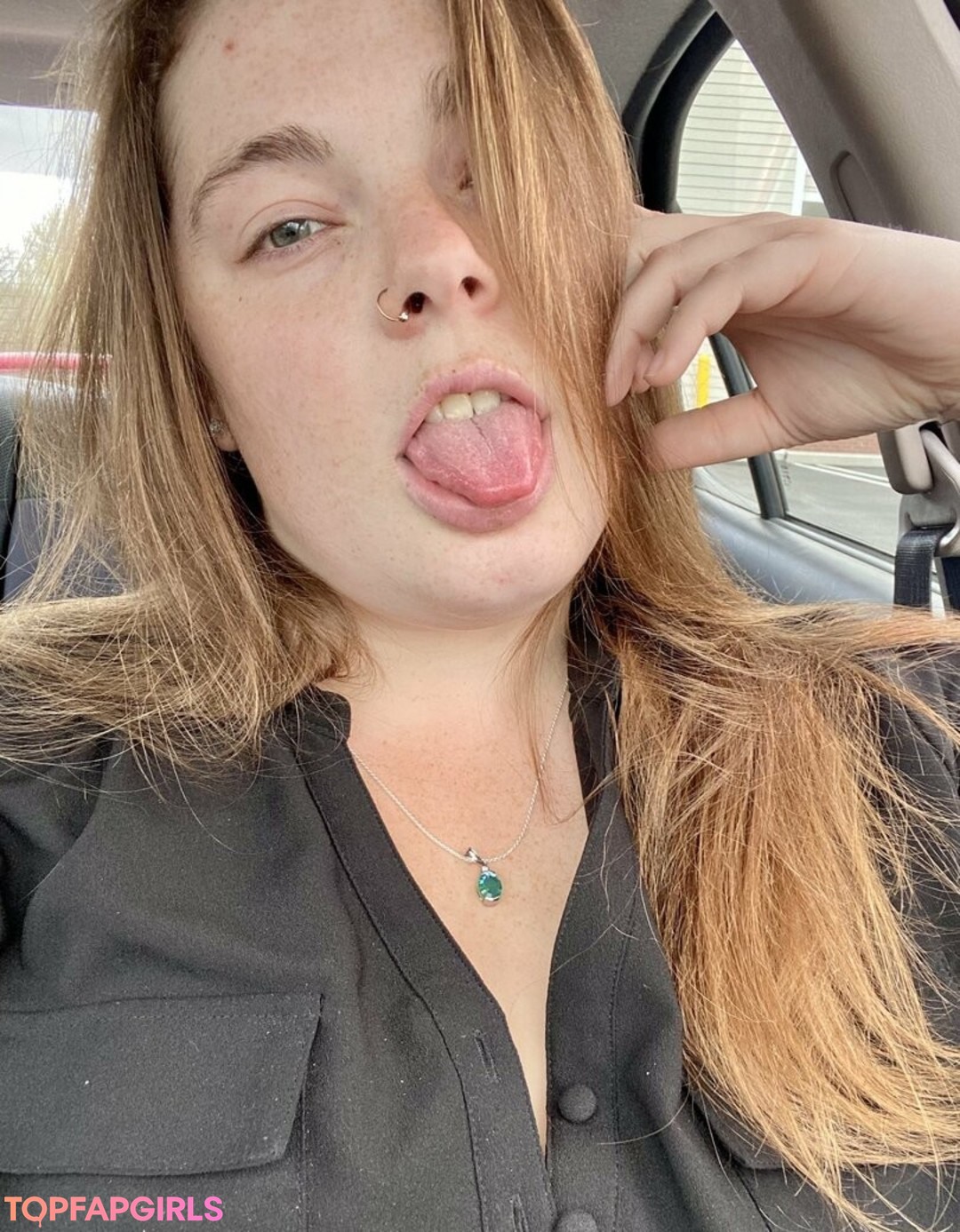 Foto di nudo di fuga di OnlyFans di Christinebarette #18 Foto di nudo di fuga di OnlyFans di Christinebarette #18