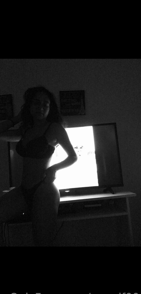 Foto di nudo di fuga di OnlyFans di Gennif00