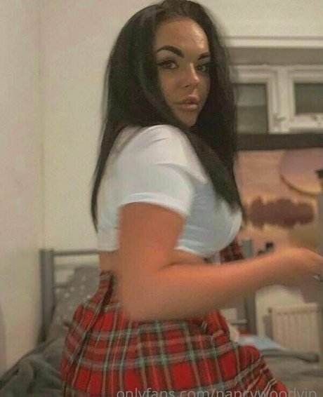 Foto di nudo di fuga di OnlyFans di Nancywood2