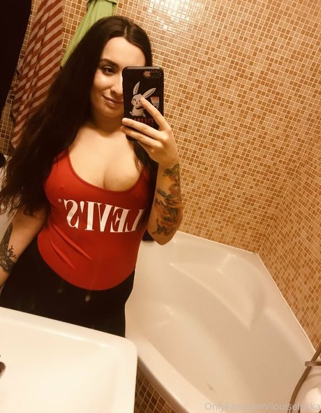 Foto di nudo di fuga di OnlyFans di Ilouisekari