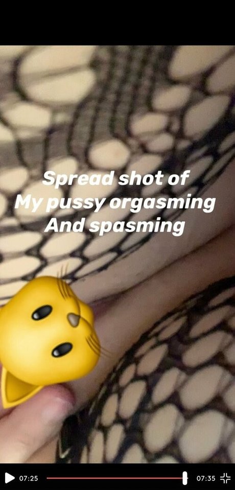 Foto di nudo di fuga di OnlyFans di Calljenny8675309