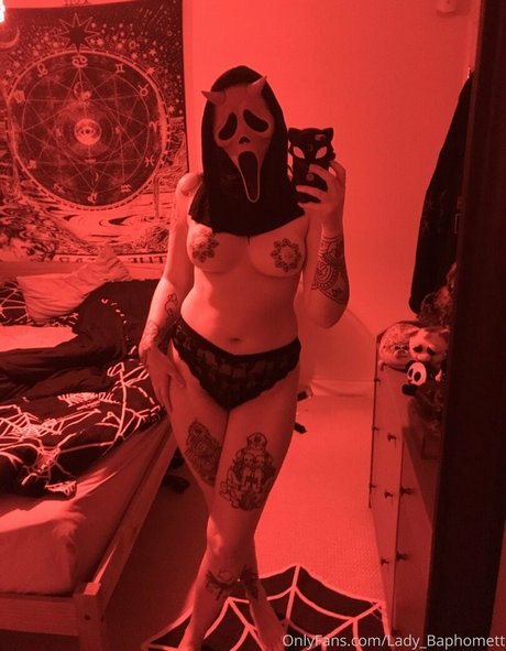 Foto di nudo di fuga di OnlyFans di Diilestrange