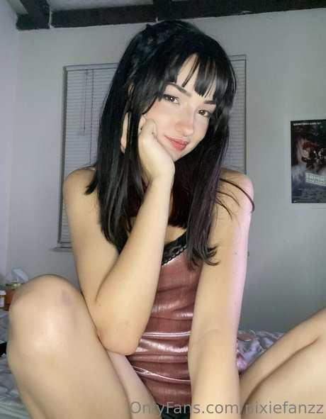 Foto di nudo di fuga di OnlyFans di Onlytalezfree