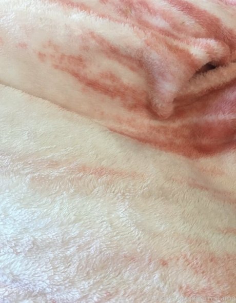 Foto di nudo di fuga di OnlyFans di Geminiscamp